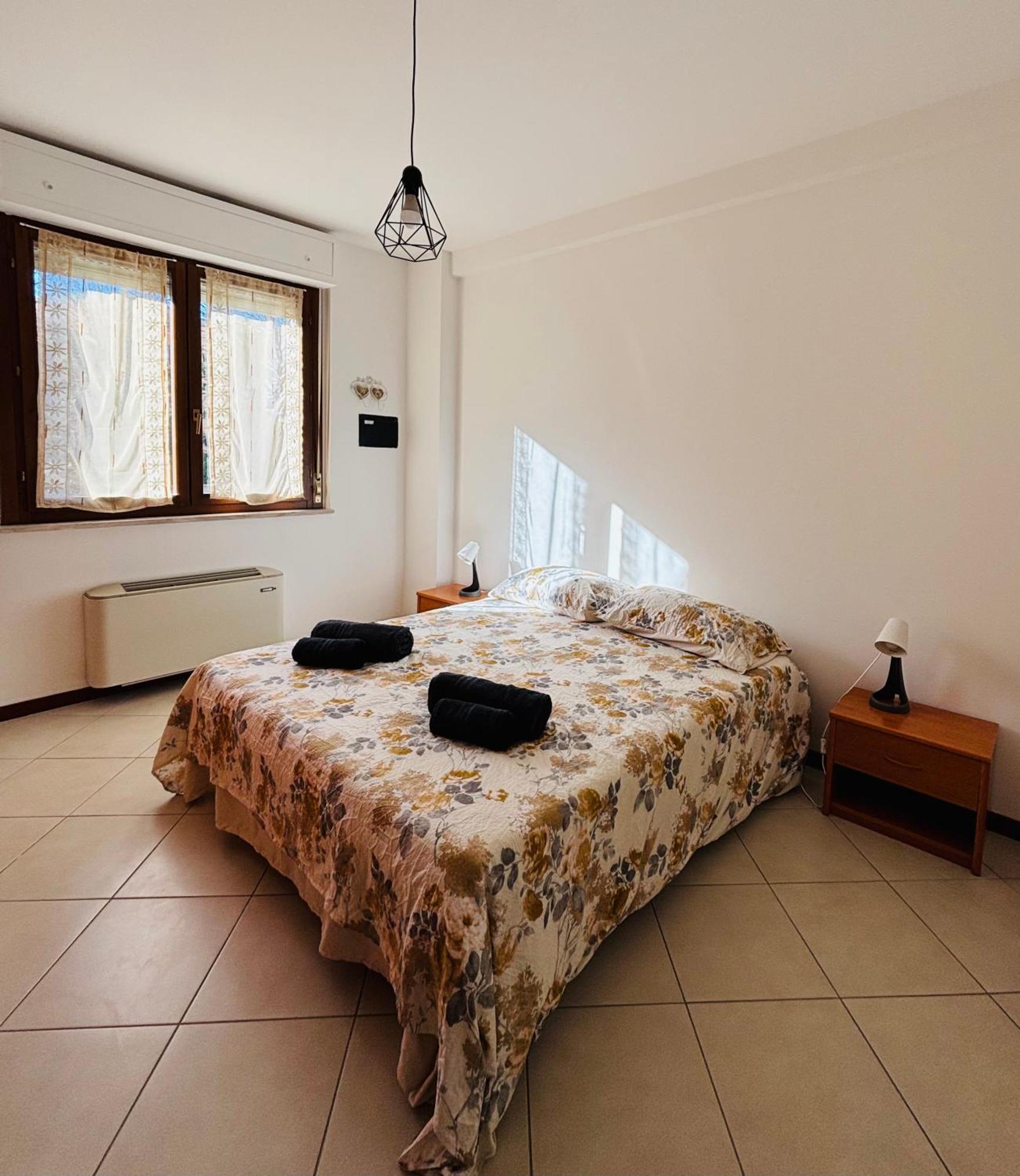 Casa Tirso Apartment Ористано Екстериор снимка